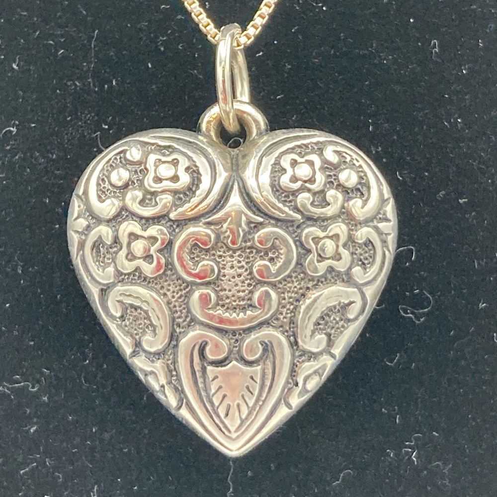Brighton puff heart pendant